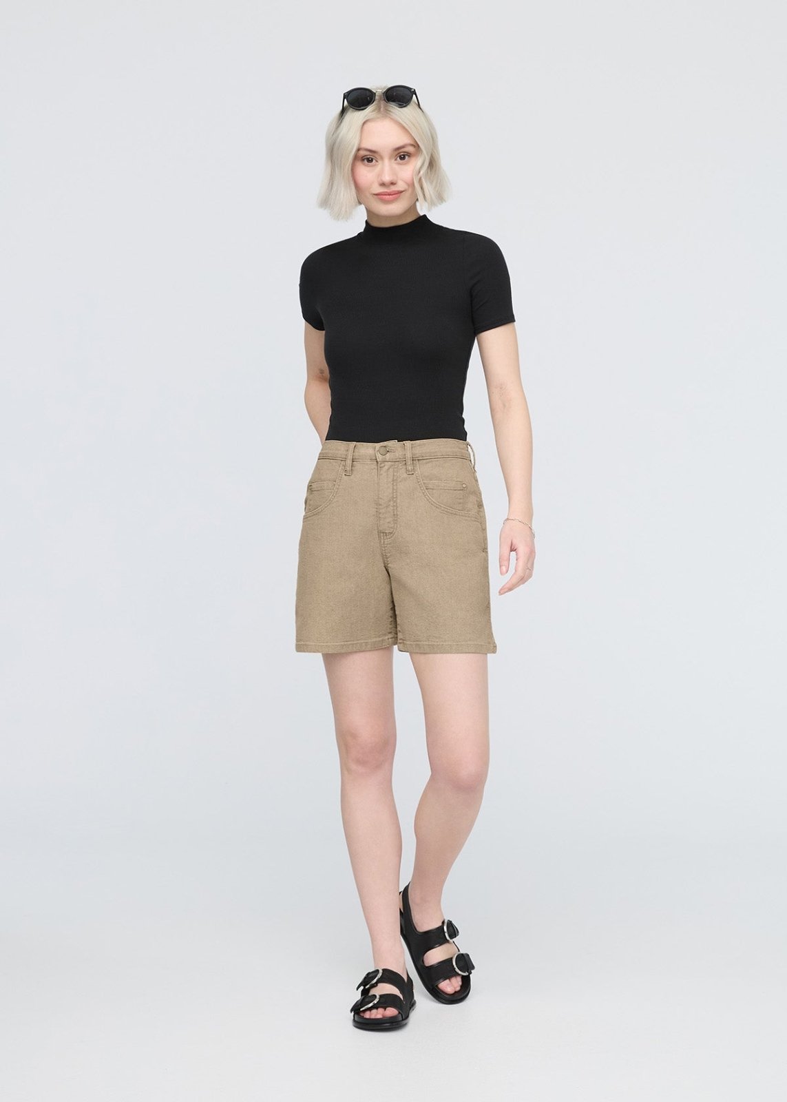 Stretch Canvas High Rise Relaxed Short