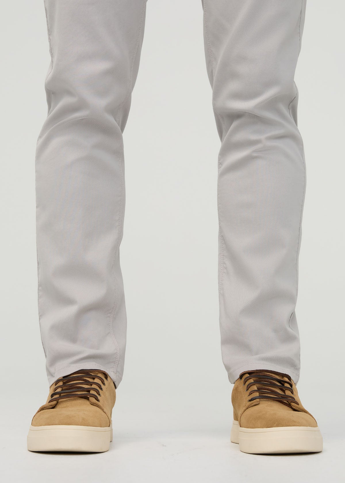 Live Lite Relaxed Taper Chino - Mist