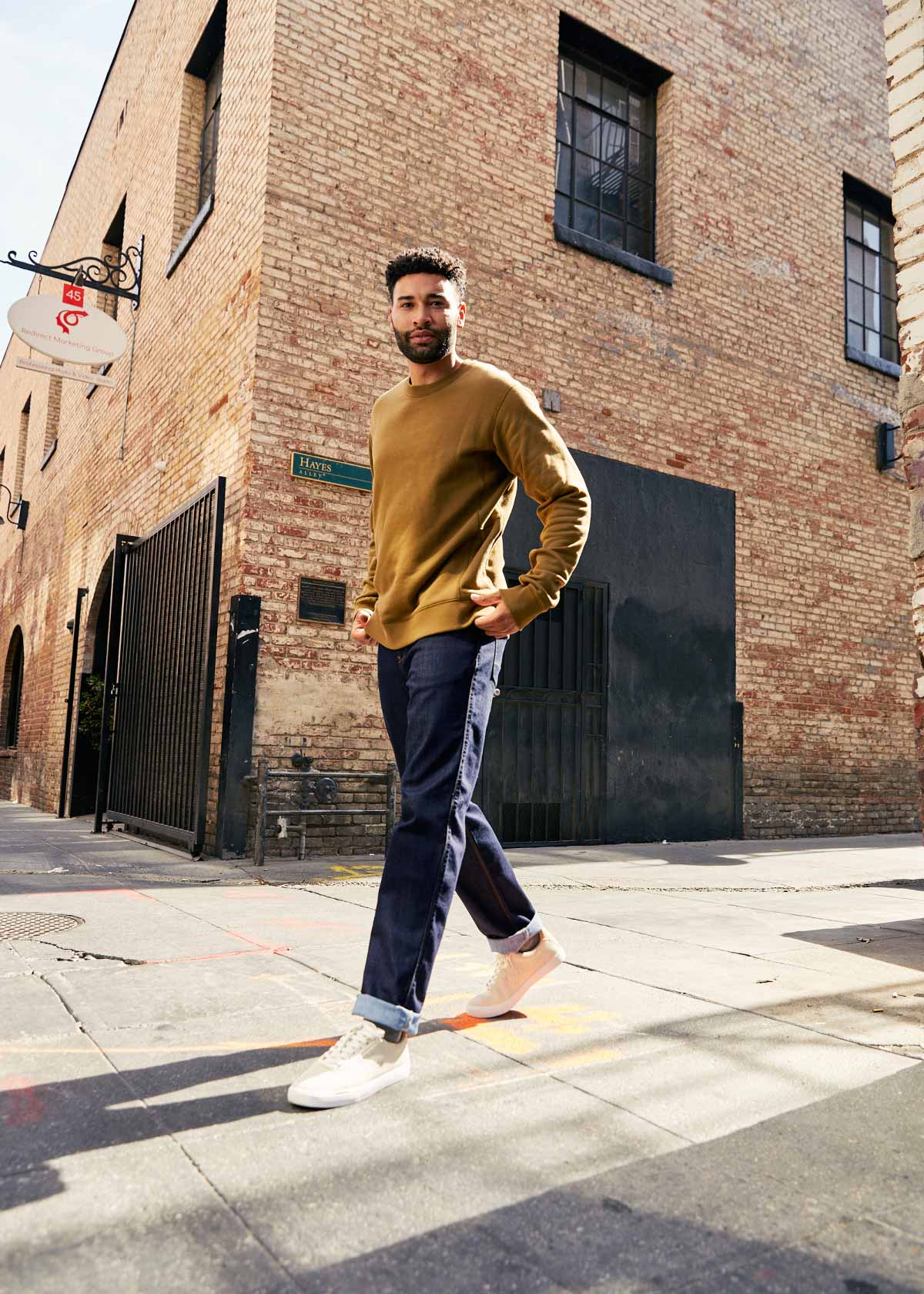Performance Denim Athletic Straight - Heritage Rinse