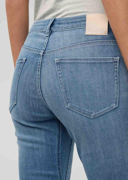 Performance Denim Girlfriend - Solstice