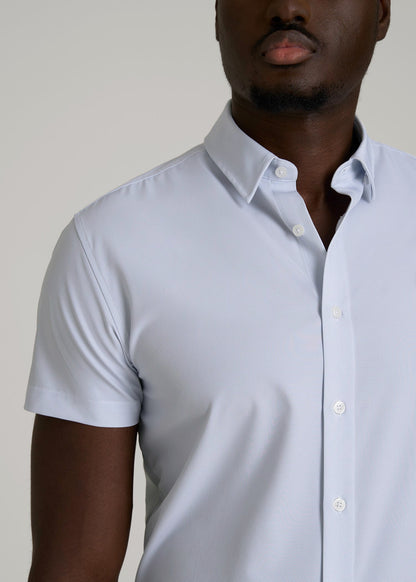 Short Sleeve Traveler Stretch Button Shirt for Tall Men in Light Grey Chevron