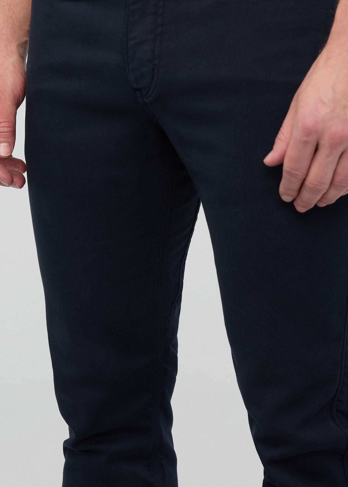 No Sweat Slim Straight - Navy