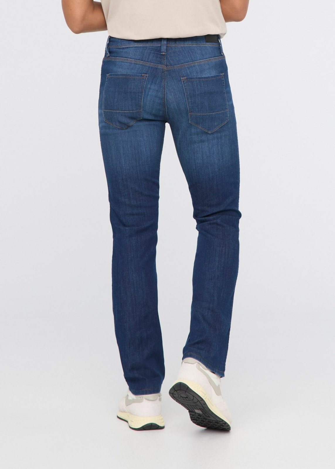 Performance Denim Lite Slim Straight - Worn In Indigo