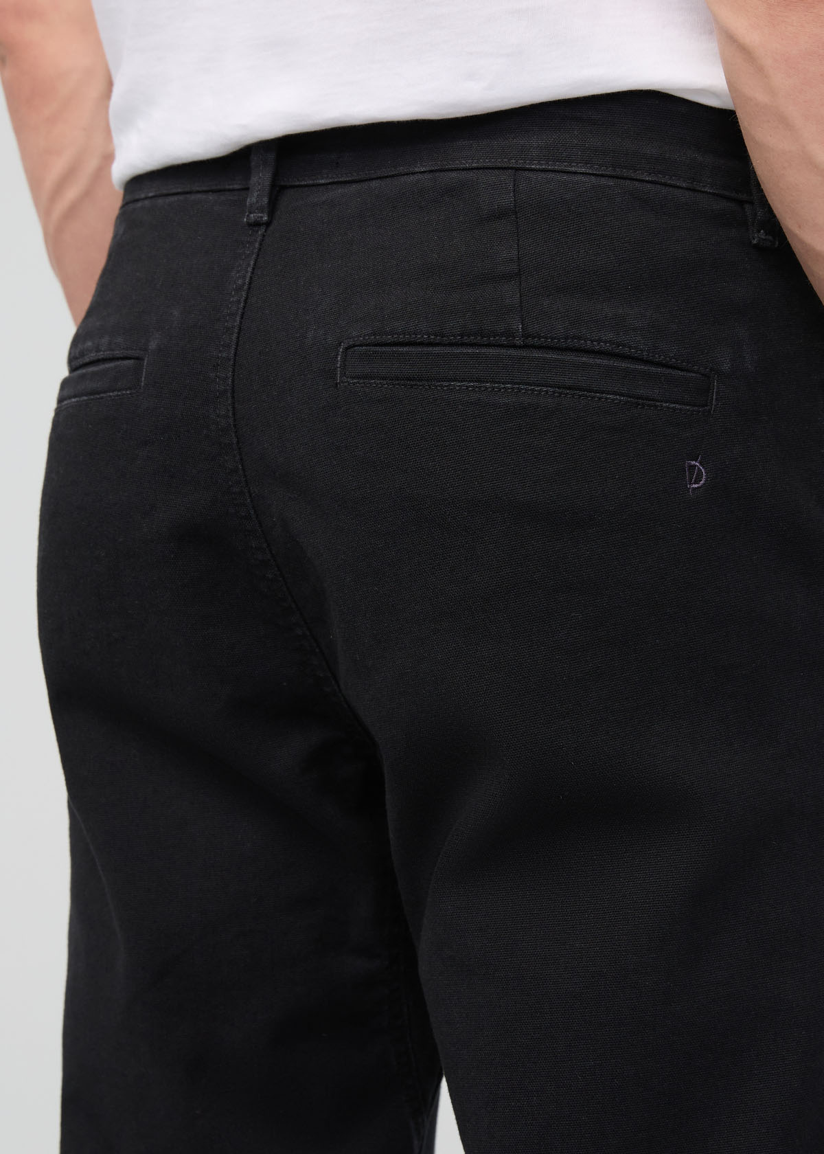 Stretch Canvas Relaxed Straight Chino - Onyx