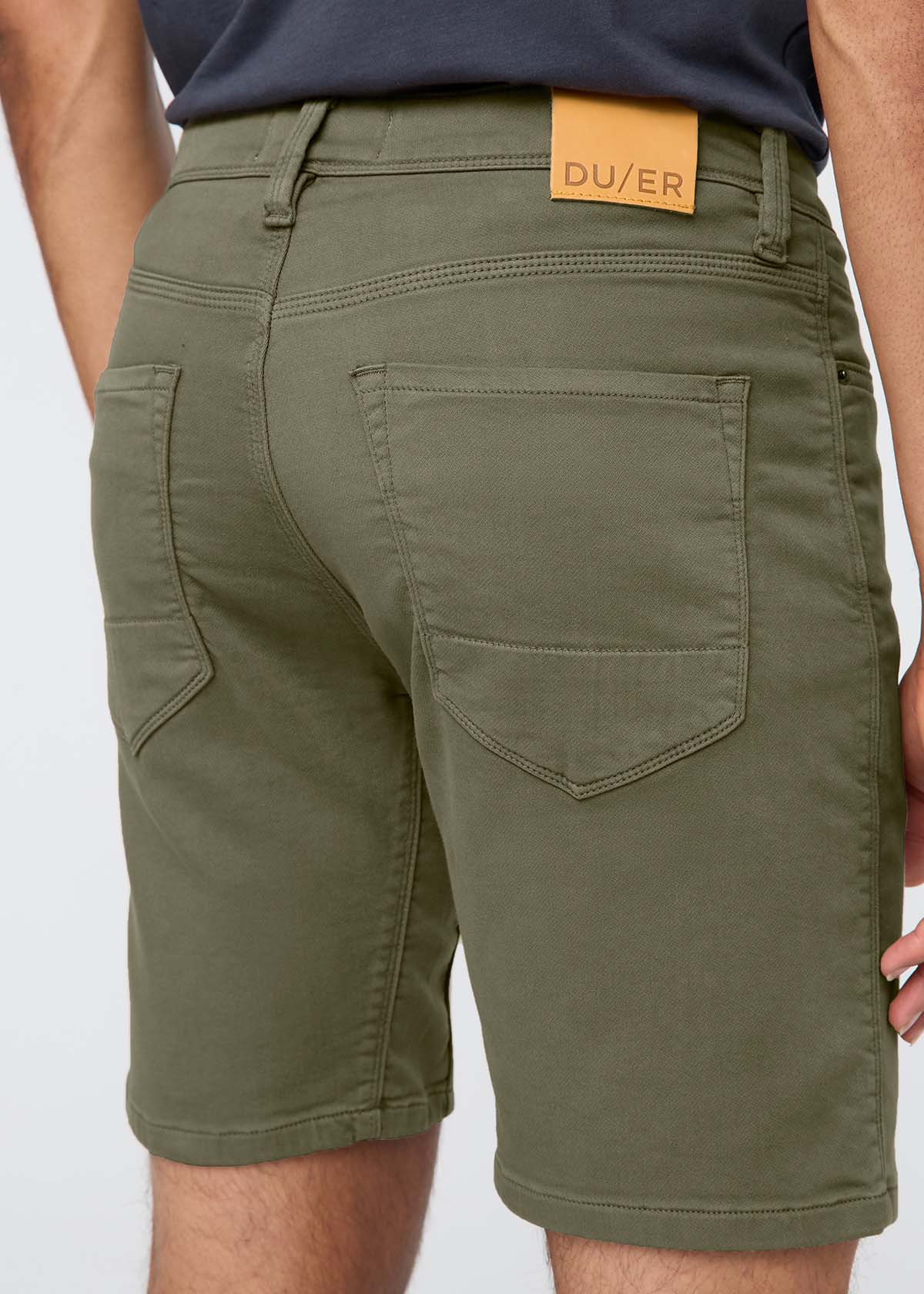 No Sweat Short Slim - Light Fern