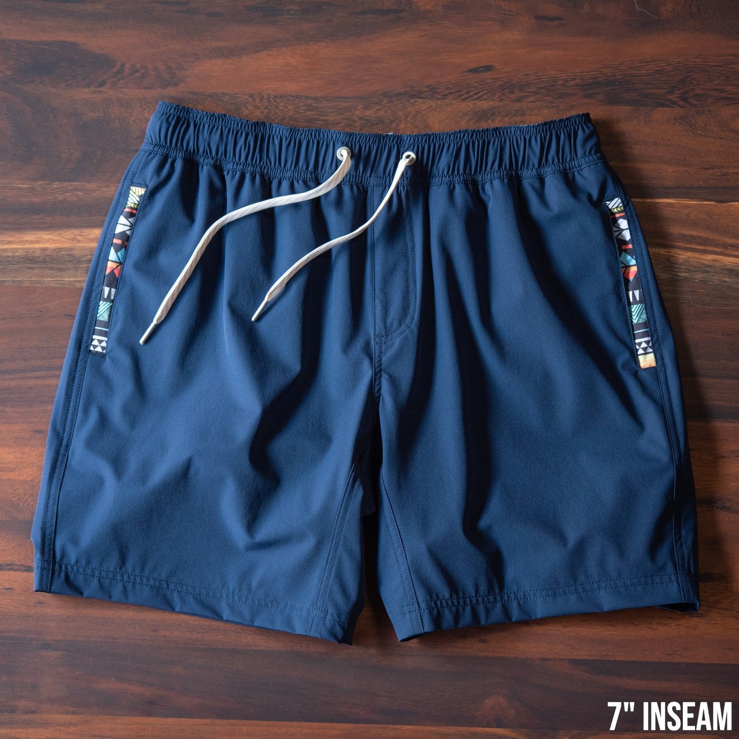 Nomad 3.0 Short (Hybrid) - Pacific