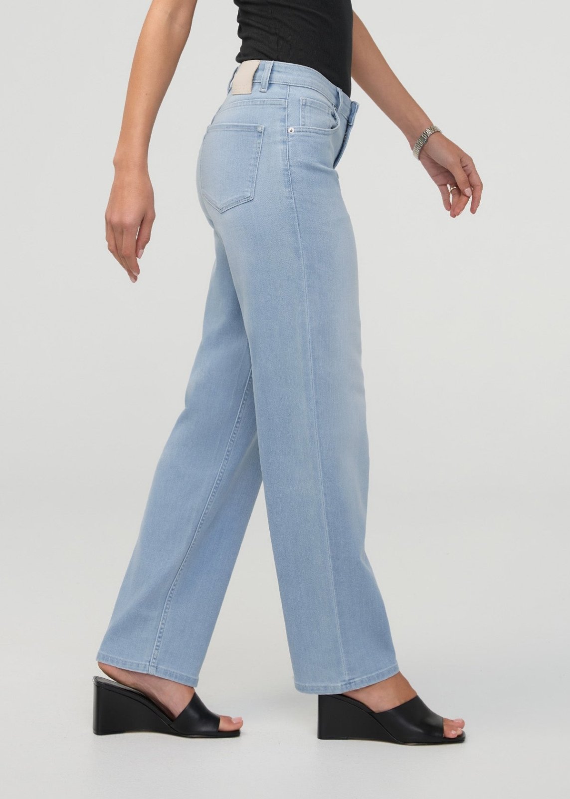 Performance Denim Mid Rise Straight - Desert Blue